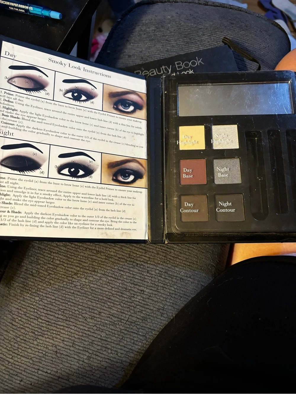 Smoky Look Eyeshadow Palette